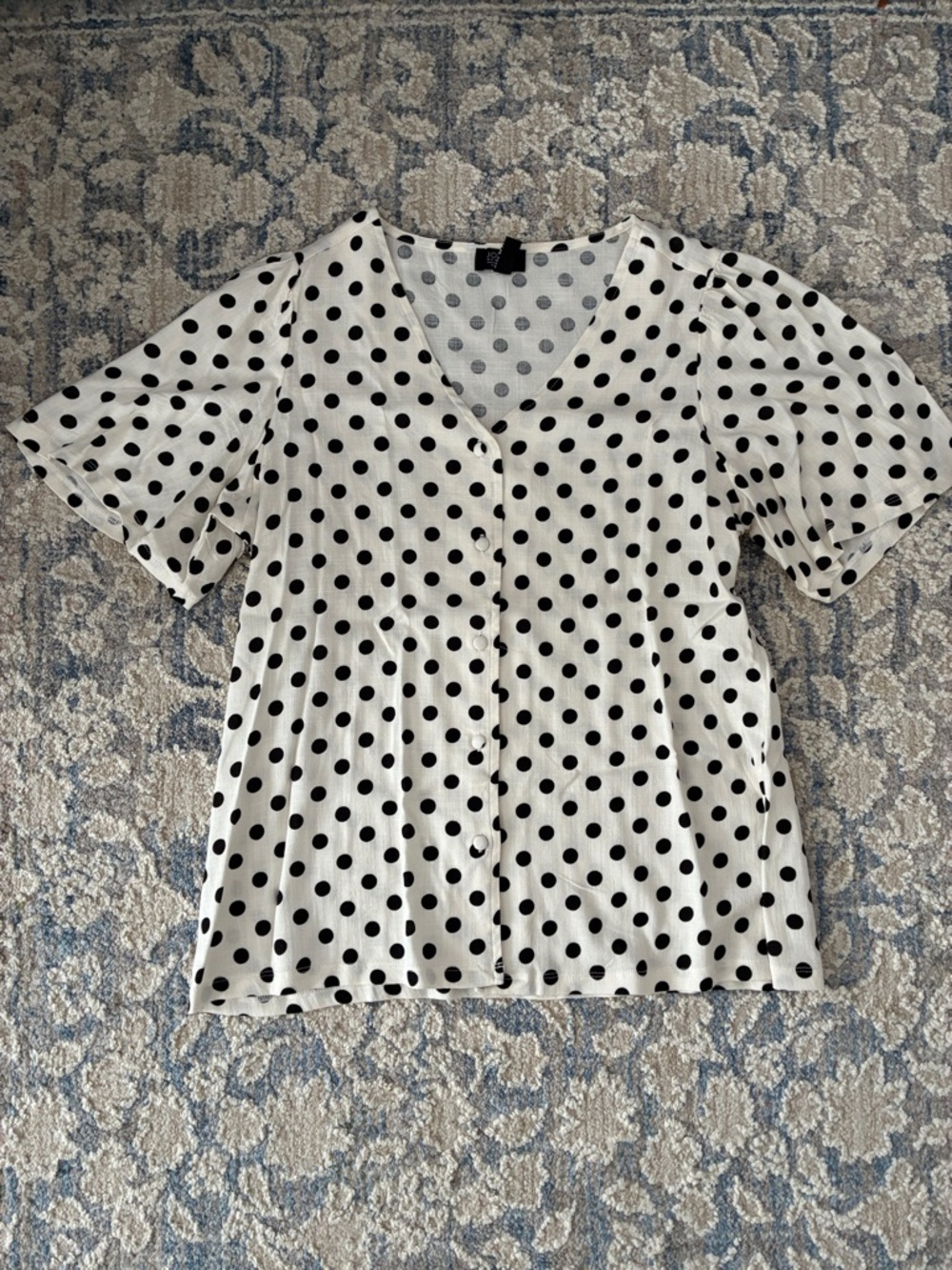 Jones New York White Blouse with Black Polka Dots